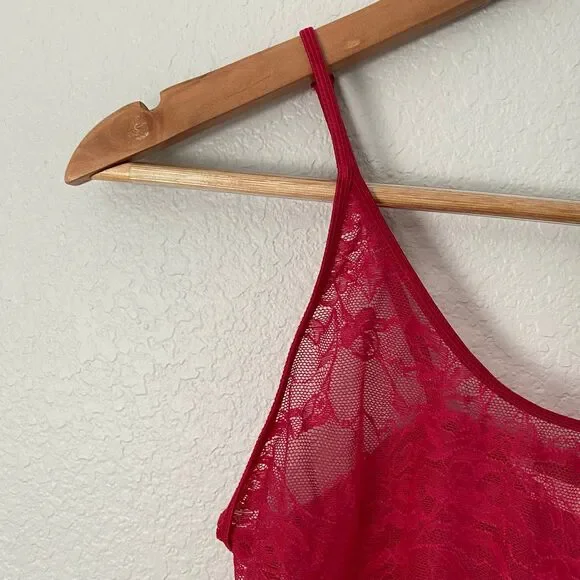Victoria’s Secret Red Chemise Nylon Stretchy Lace Nightgown Lingerie Size XS - Picture 3 of 10